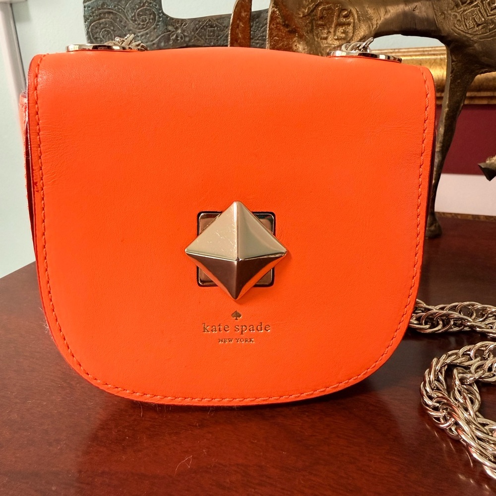 🍑Kate Spade Peachy Keen Pastelcore Crossbody Gold Lock Mini Bag Purse🍑 - Picture 2 of 16